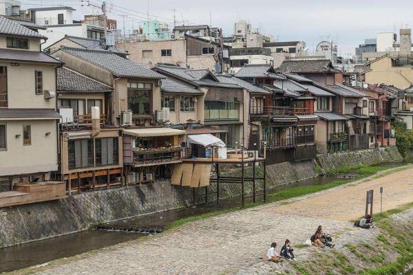 海外投资者锐减，日本国内房地产交易额下降30%